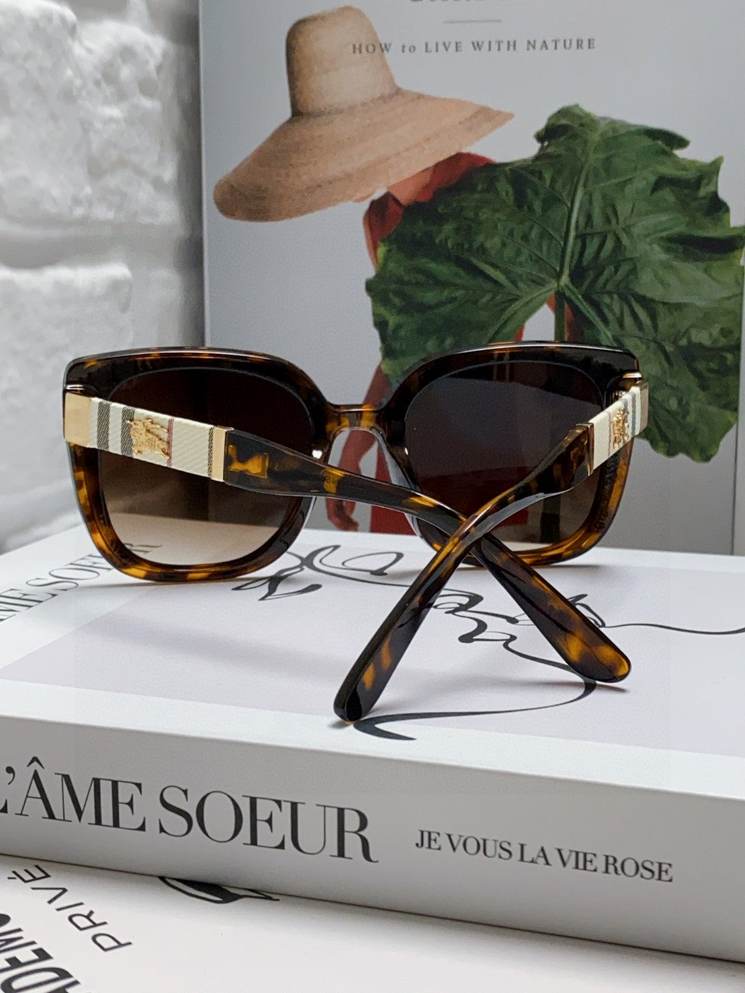 Burberry Oversized Black Lens Sunglasses for Men & Women - 358595 - detail image 2