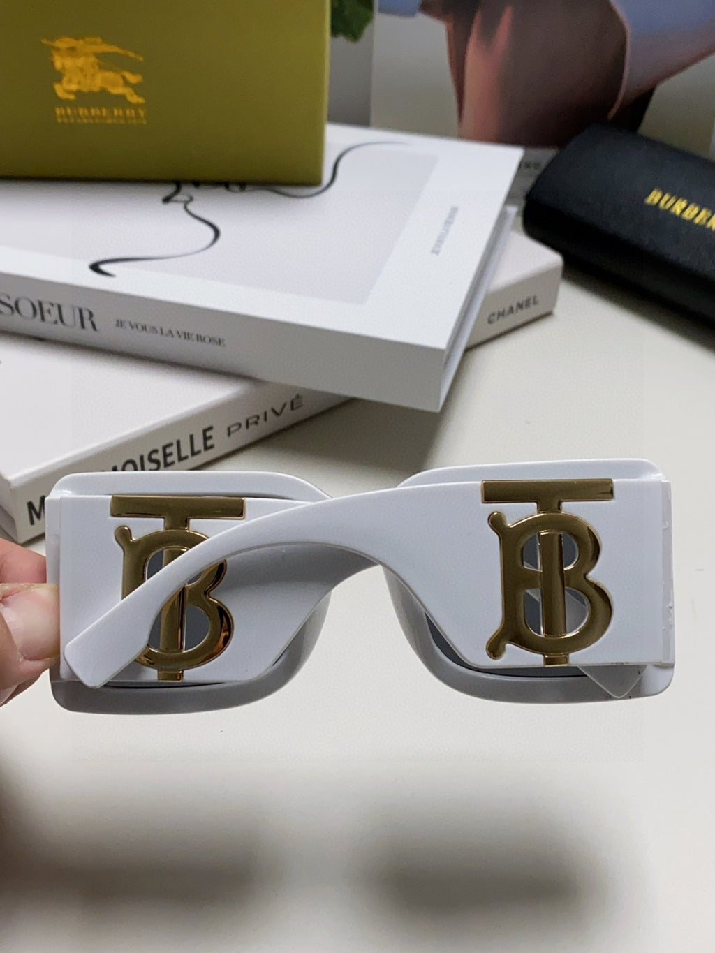 Burberry Oversized Blue Lens Sunglasses for Men & Women - 358600 - detail image 4