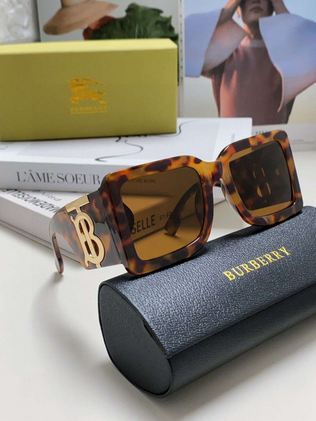 Burberry Oversized Brown Lens Sunglasses for Men & Women - 432437 - detail image 9