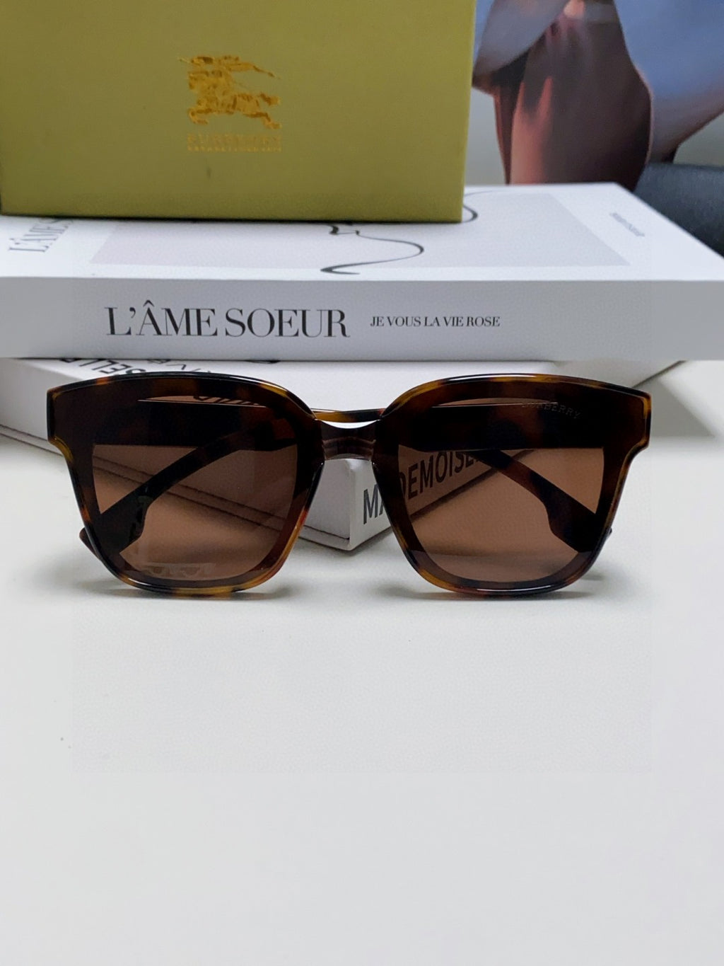 Burberry BE5446 Fashion Red Lens Sunglasses for Men & Women - 449612 - detail image 6