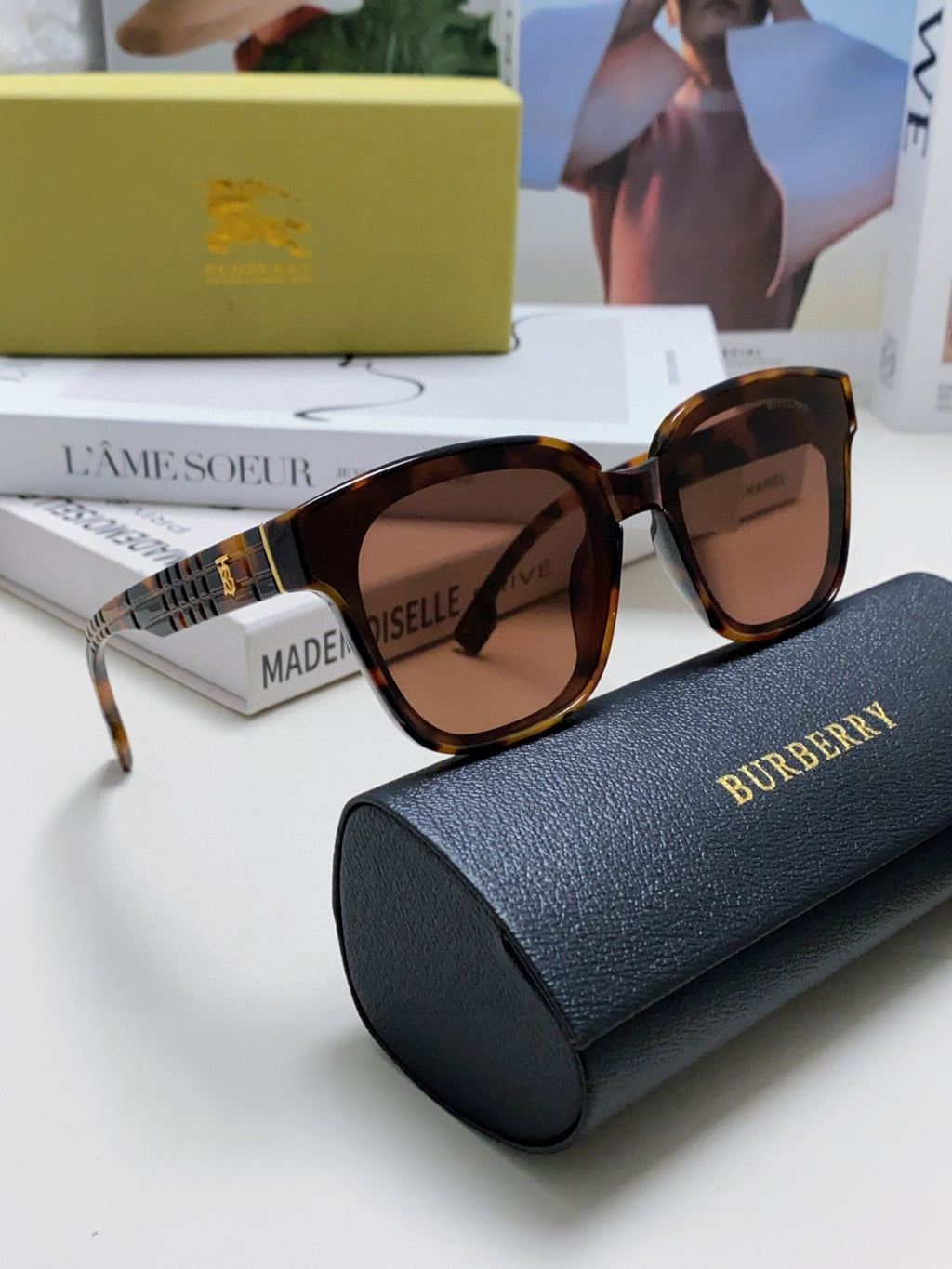 Burberry BE5446 Fashion Red Lens Sunglasses for Men & Women - 449612 - detail image 7