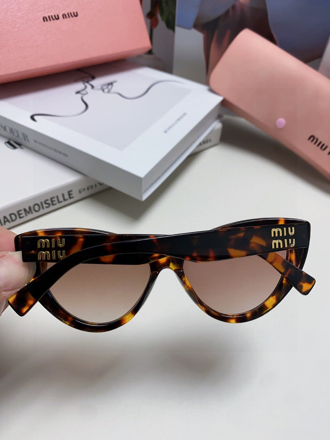 Miu Miu Cat-Eye Brown Lens Sunglasses for Men & Women - 432707 - detail image 6