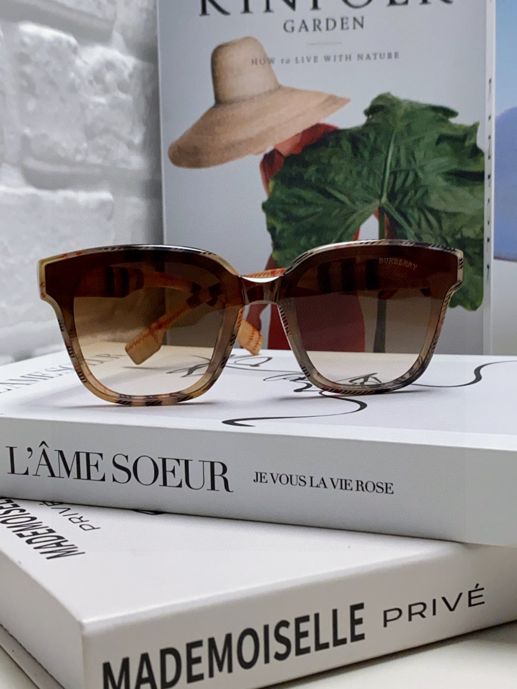 Burberry BE5446 Fashion Brown Lens Sunglasses for Men & Women - 399093