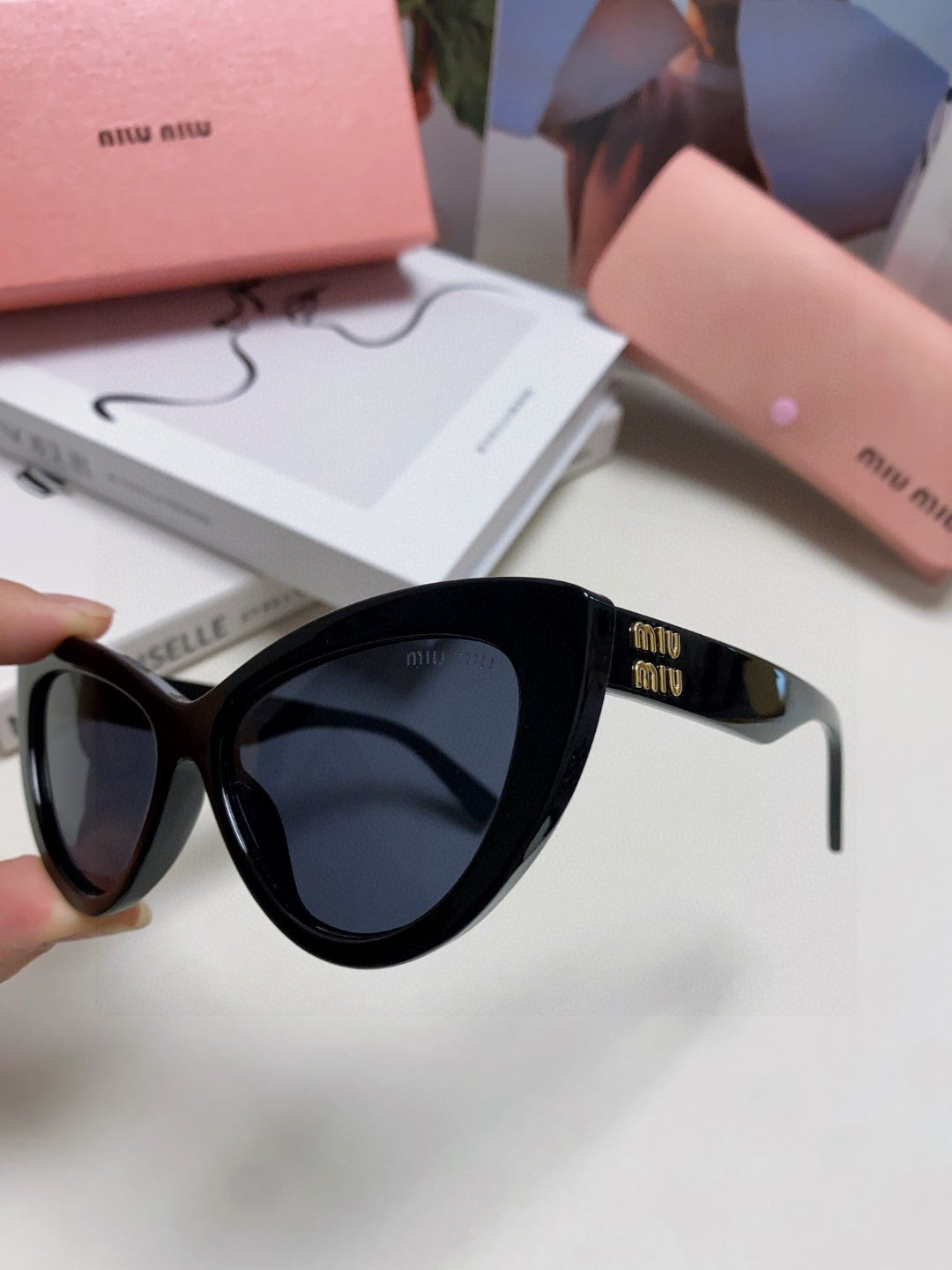 Miu Miu Cat-Eye Gray Lens Sunglasses for Men & Women - 449694 - detail image 7