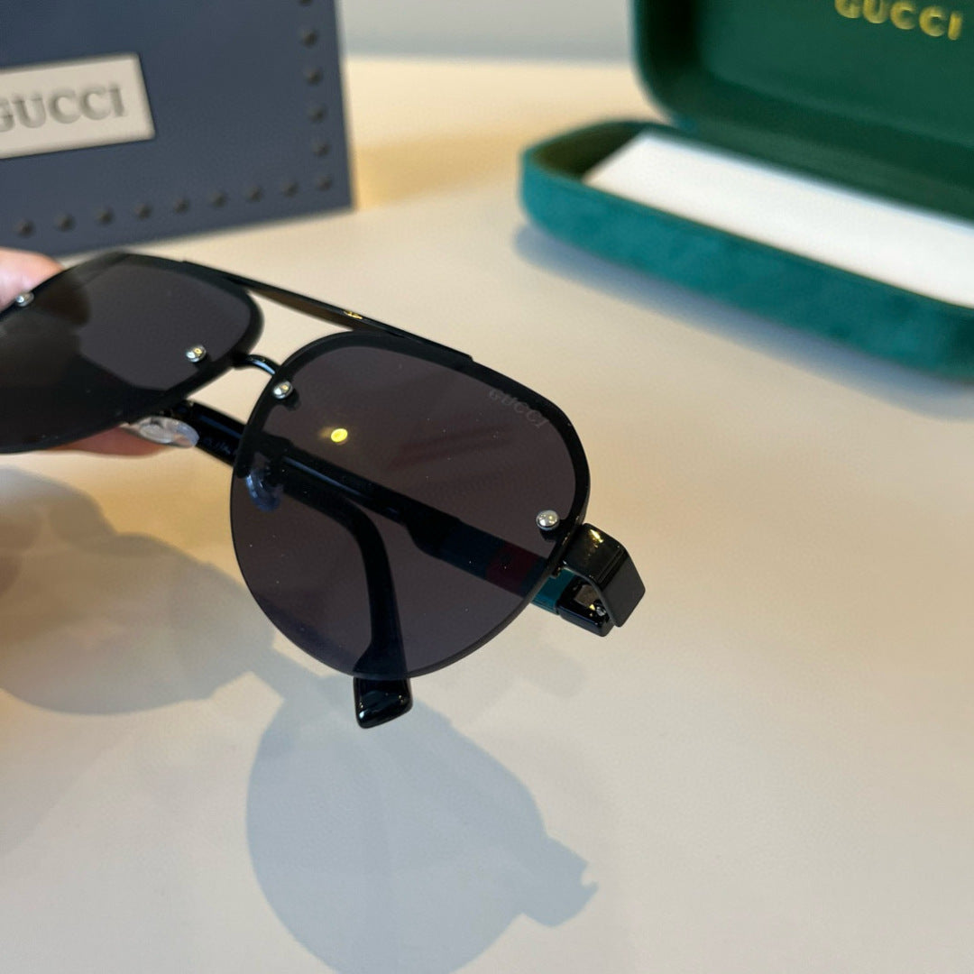 Gucci Metal Aviator Black Lens Sunglasses for Men & Women - 371509 - detail image 6