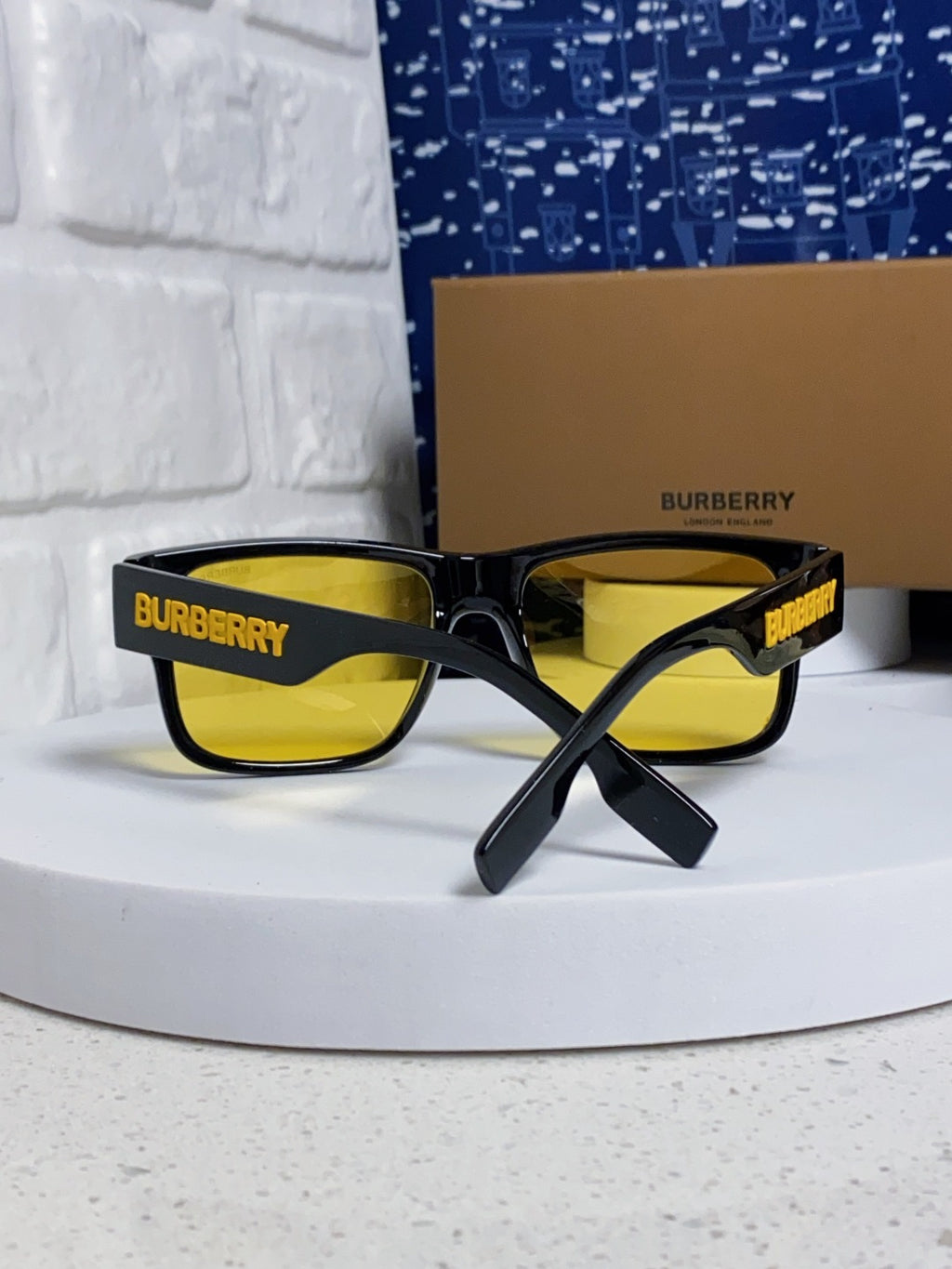Burberry Polarized Square Yellow Lens Sunglasses for Men & Women - 867195 - detail image 3