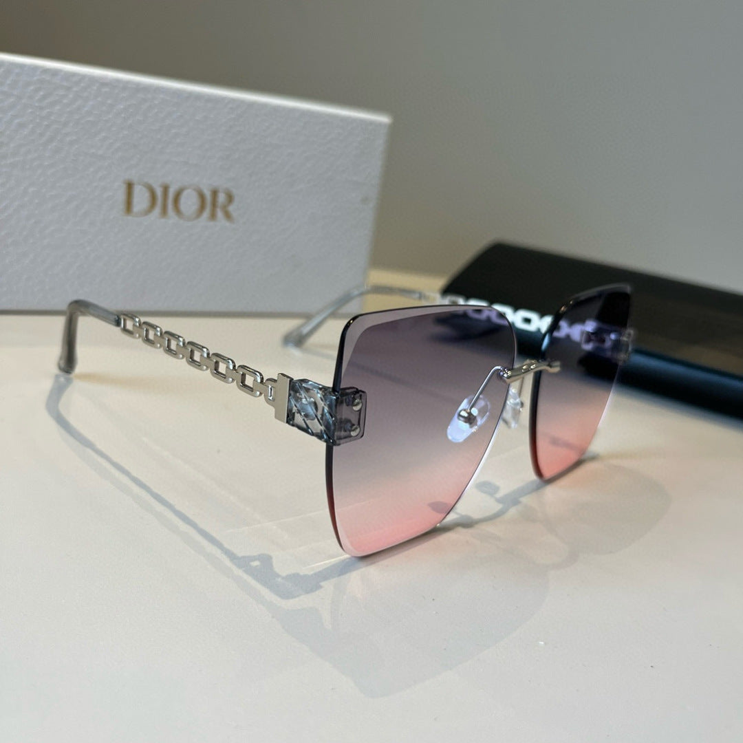 Dior Fashion Silver Lens Sunglasses for Men & Women - 486746