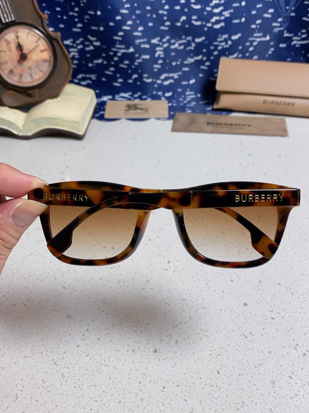 Burberry Folding Fashion Brown Lens Sunglasses for Men & Women - 432413 - detail image 5