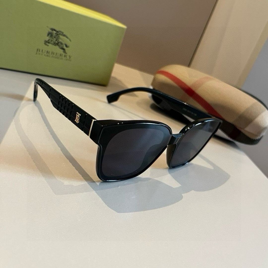 Burberry Fashion Brown Lens Sunglasses for Men & Women - 465994
