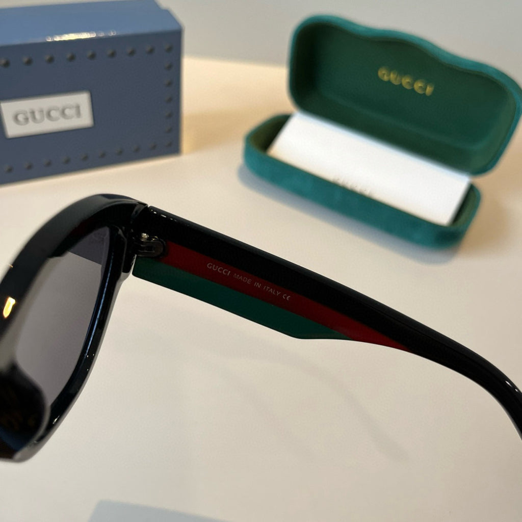 Gucci Oversized Black Lens Sunglasses for Men & Women - 398376 - detail image 8