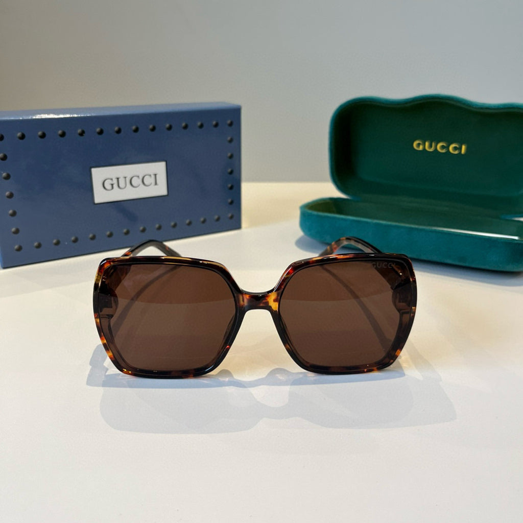 Gucci Fashion Black Lens Sunglasses for Men & Women - 398314 - detail image 2