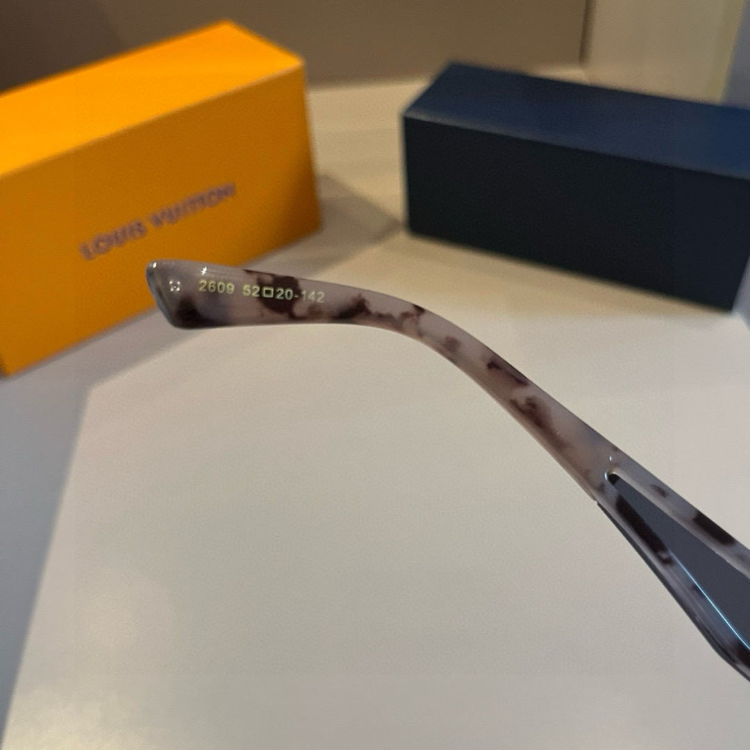 Louis Vuitton Fashion Gold Lens Sunglasses for Men & Women - 464679 - detail image 10