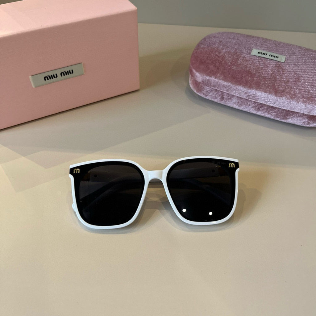 Miu Miu Fashion Silver Lens Sunglasses for Men & Women - 466118 - detail image 4