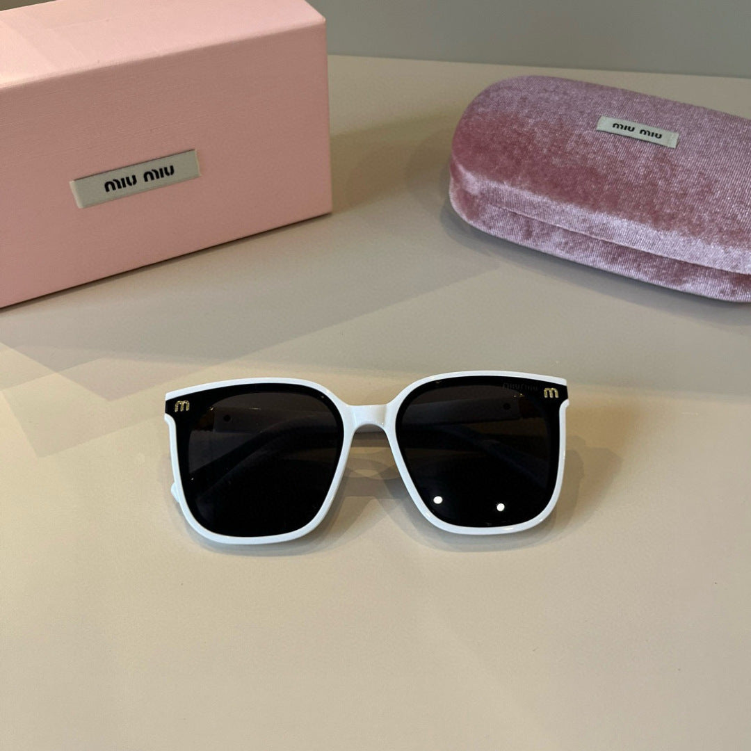 Miu Miu Fashion Silver Lens Sunglasses for Men & Women - 466118 - detail image 4