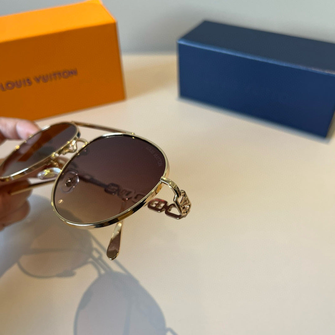 Louis Vuitton Metal Aviator Brown Lens Sunglasses for Men & Women - 997424 - detail image 5