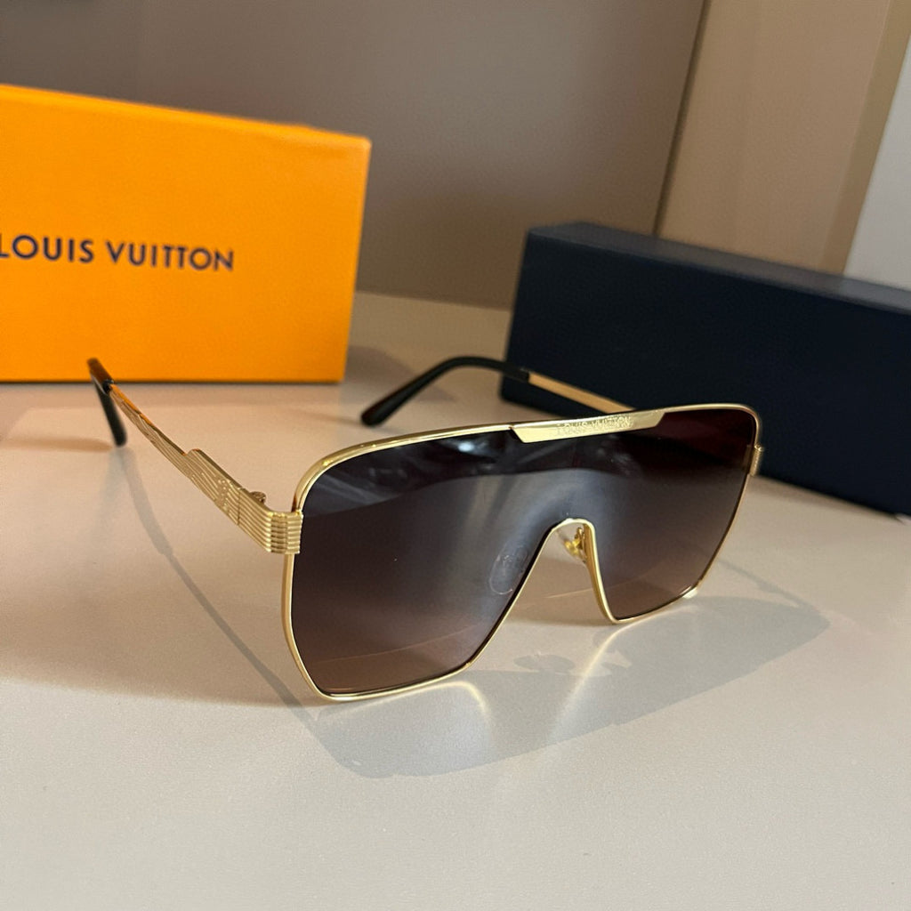 Louis Vuitton Fashion Gold Lens Sunglasses for Men & Women - 448682