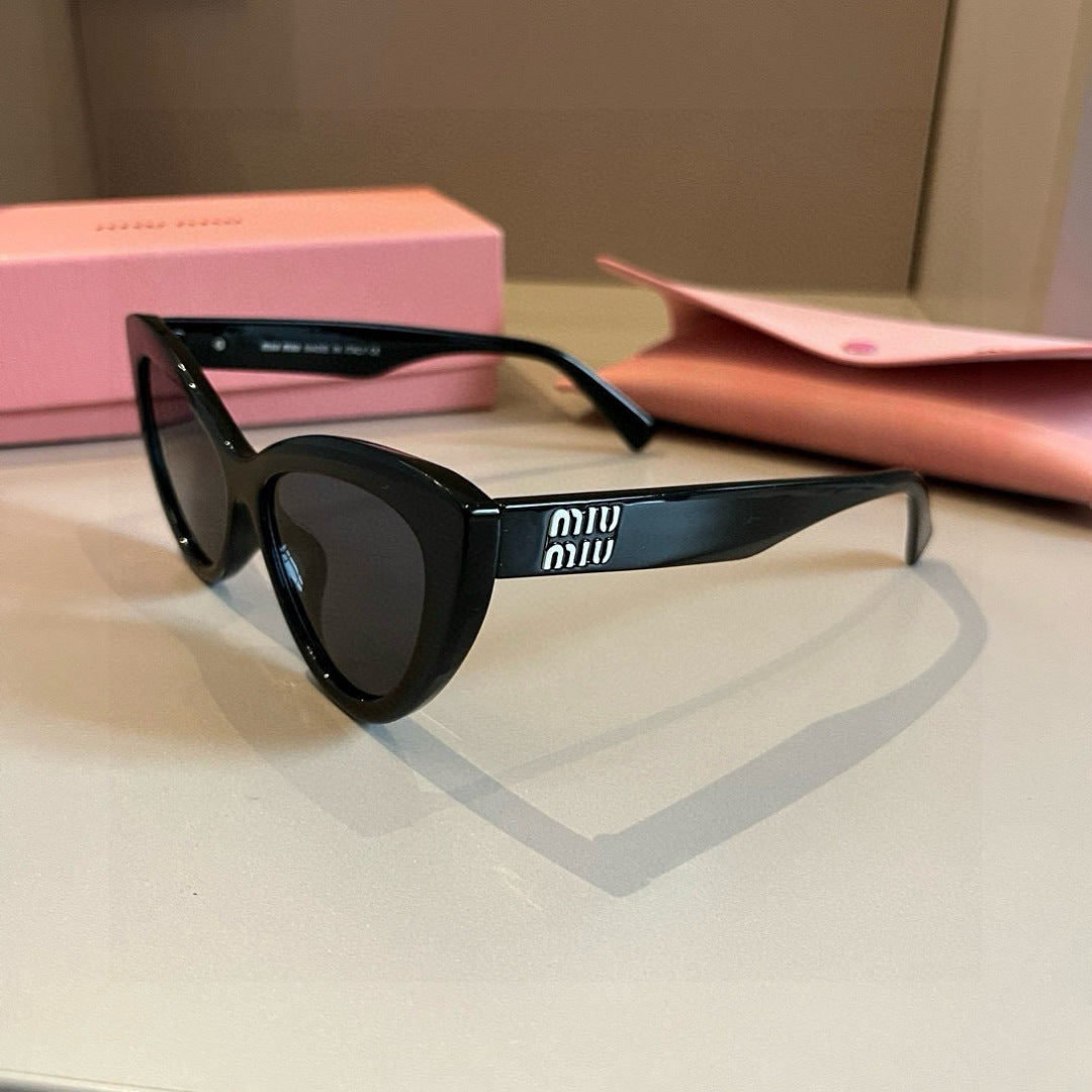 Miu Miu Cat-Eye Gold Lens Sunglasses for Men & Women - 416190 - detail image 4