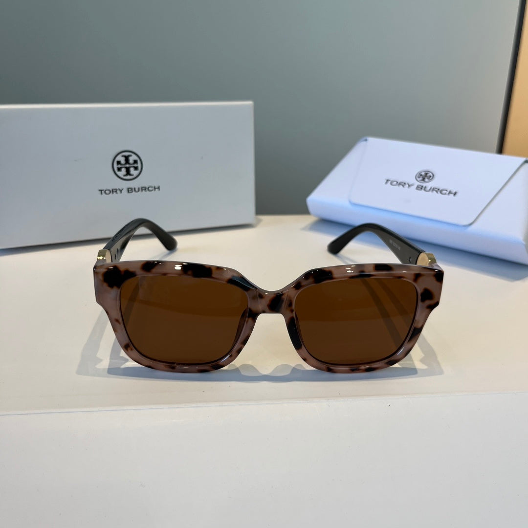 Burberry Fashion Black Lens Sunglasses for Men & Women - 449588 - detail image 2