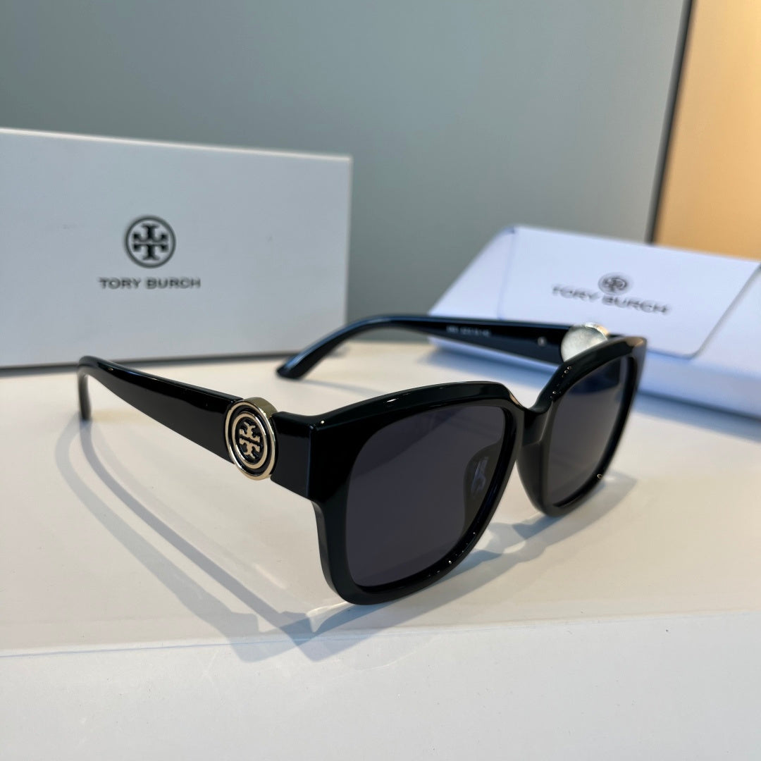 Burberry Fashion Black Lens Sunglasses for Men & Women - 158545