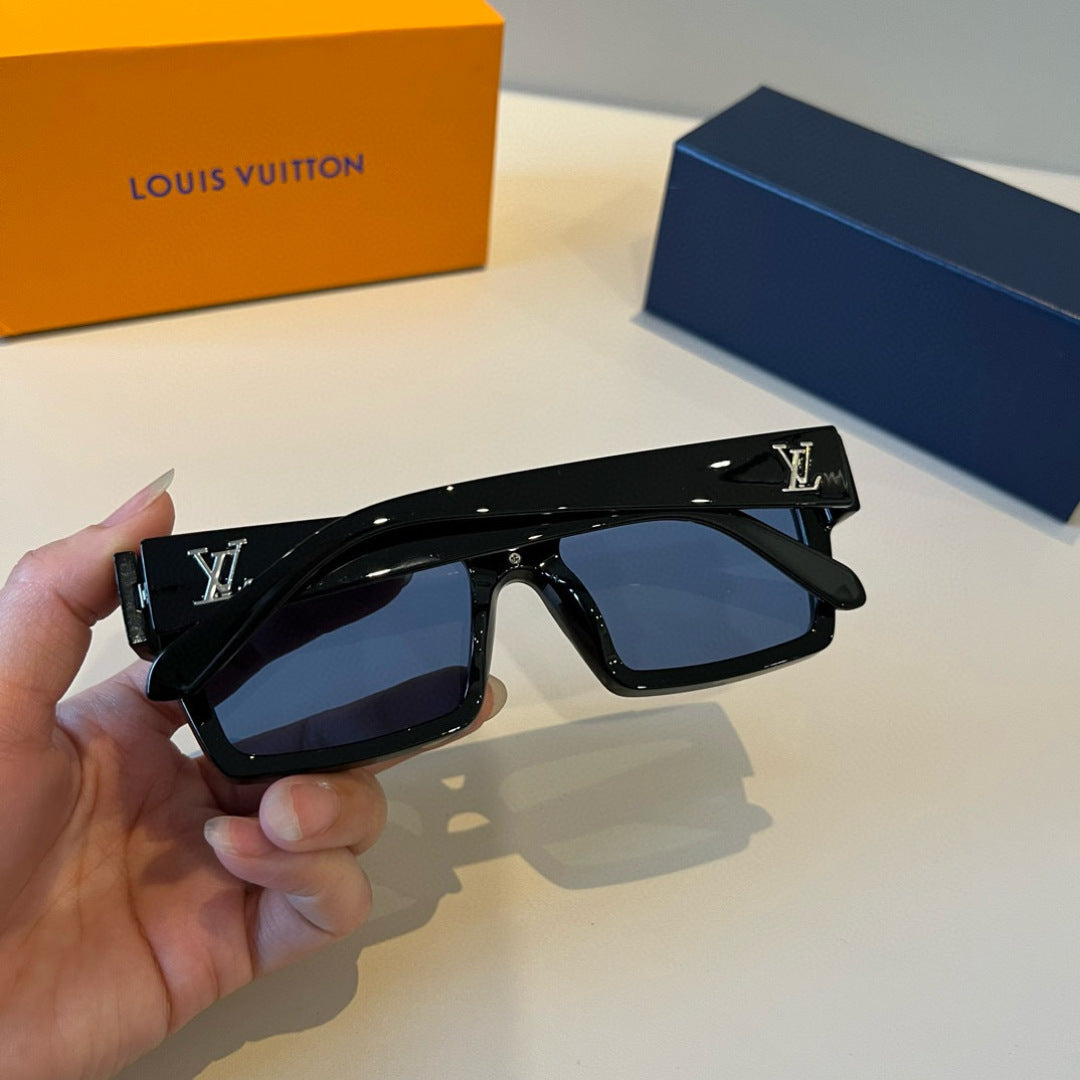 Louis Vuitton Z1502W Fashion Black Lens Sunglasses for Men & Women - 997400 - detail image 7