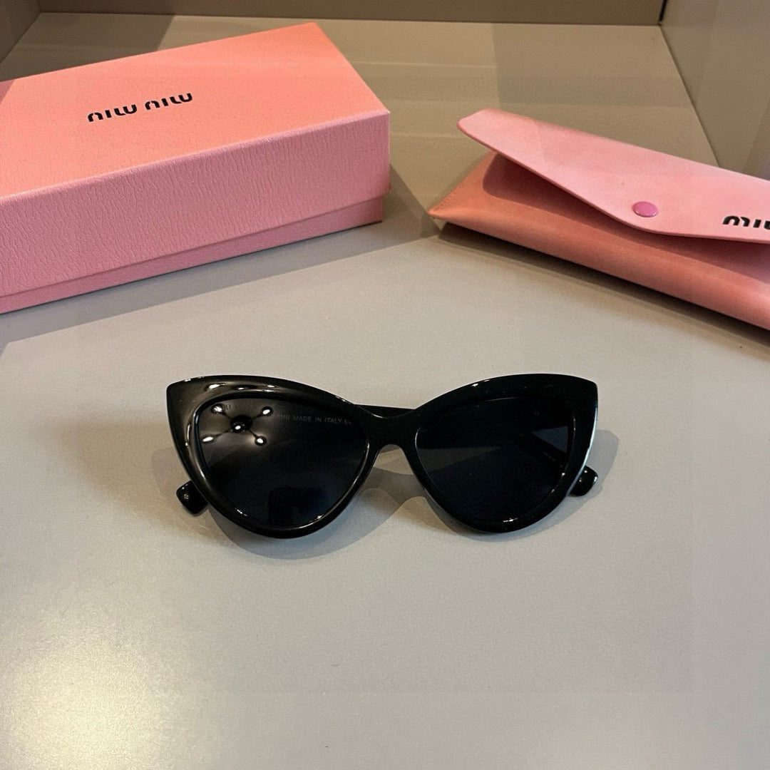 Miu Miu Cat-Eye Gold Lens Sunglasses for Men & Women - 449749 - detail image 6