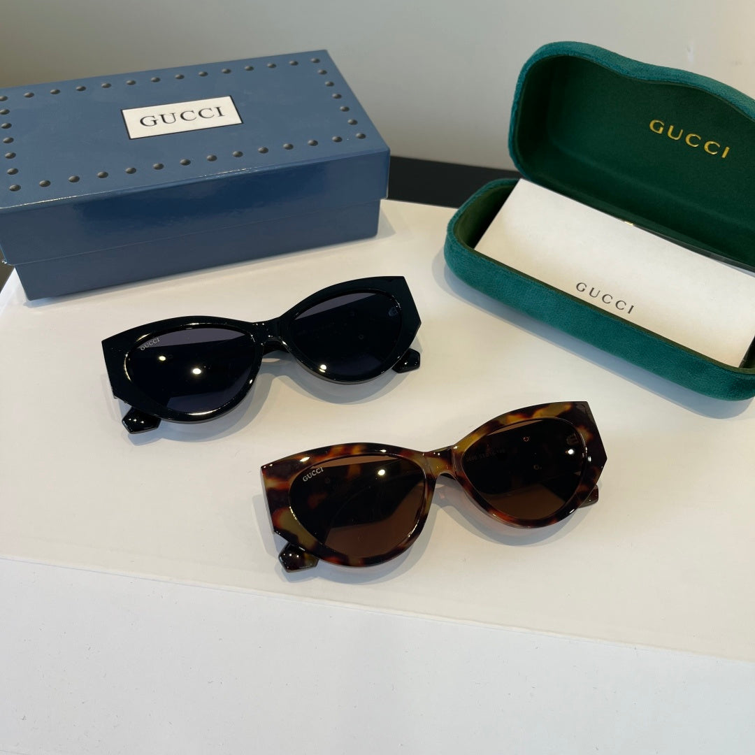Gucci Cat-Eye Black Lens Sunglasses for Men & Women - 381964 - detail image 10