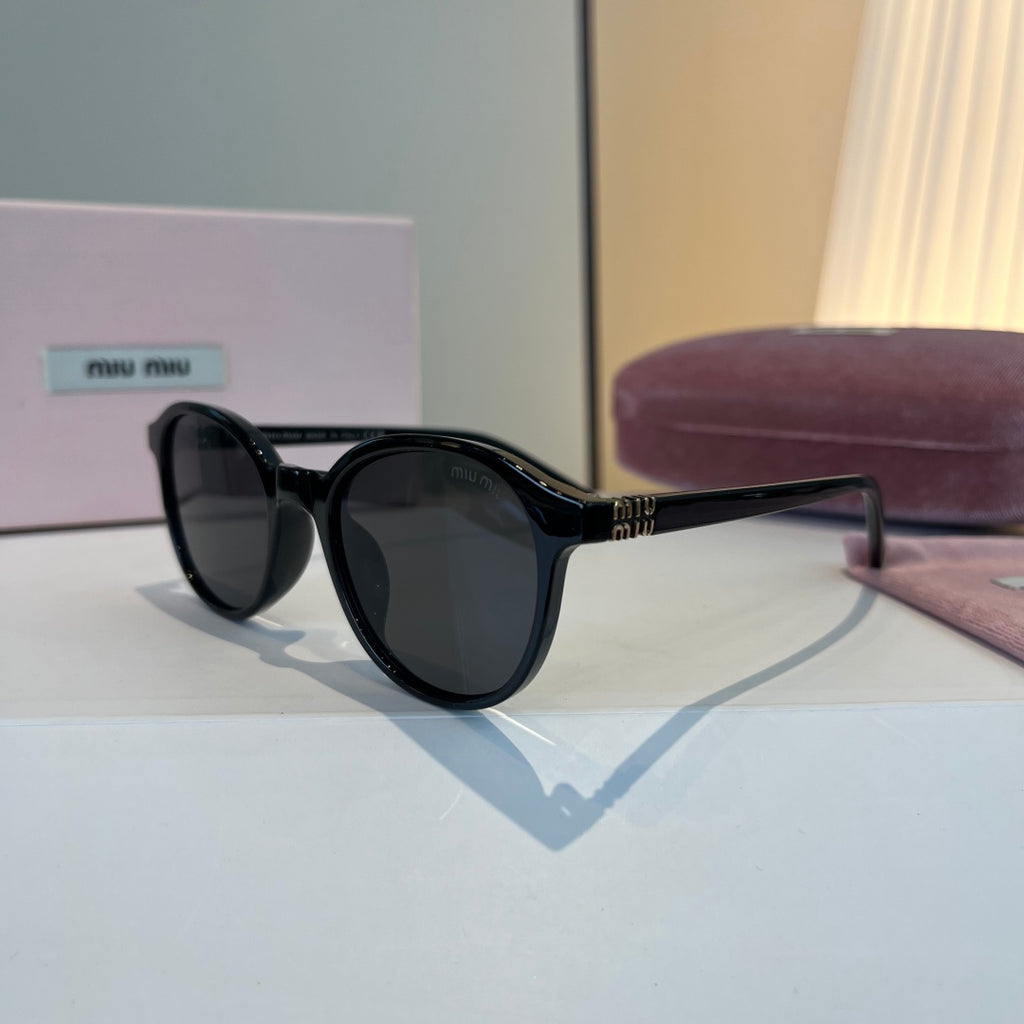 Miu Miu SMUO7S Square Black Lens Sunglasses for Men & Women - 998389 - detail image 3