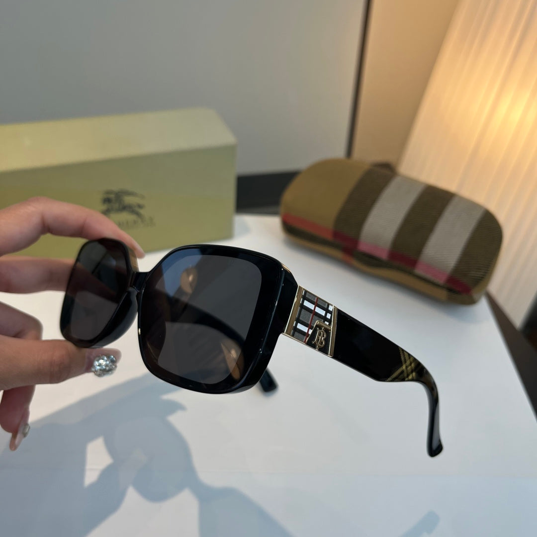 Burberry Fashion Black Lens Sunglasses for Men & Women - 432416 - detail image 4