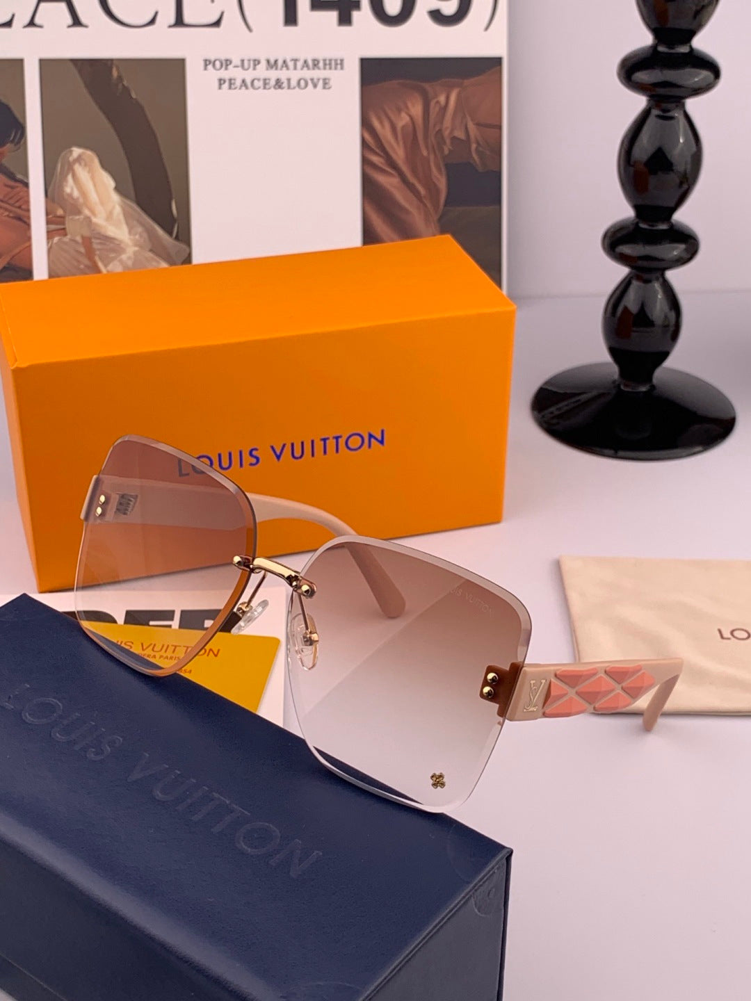 Louis Vuitton L1550 Square Black Lens Sunglasses for Men & Women - 933819 - detail image 2