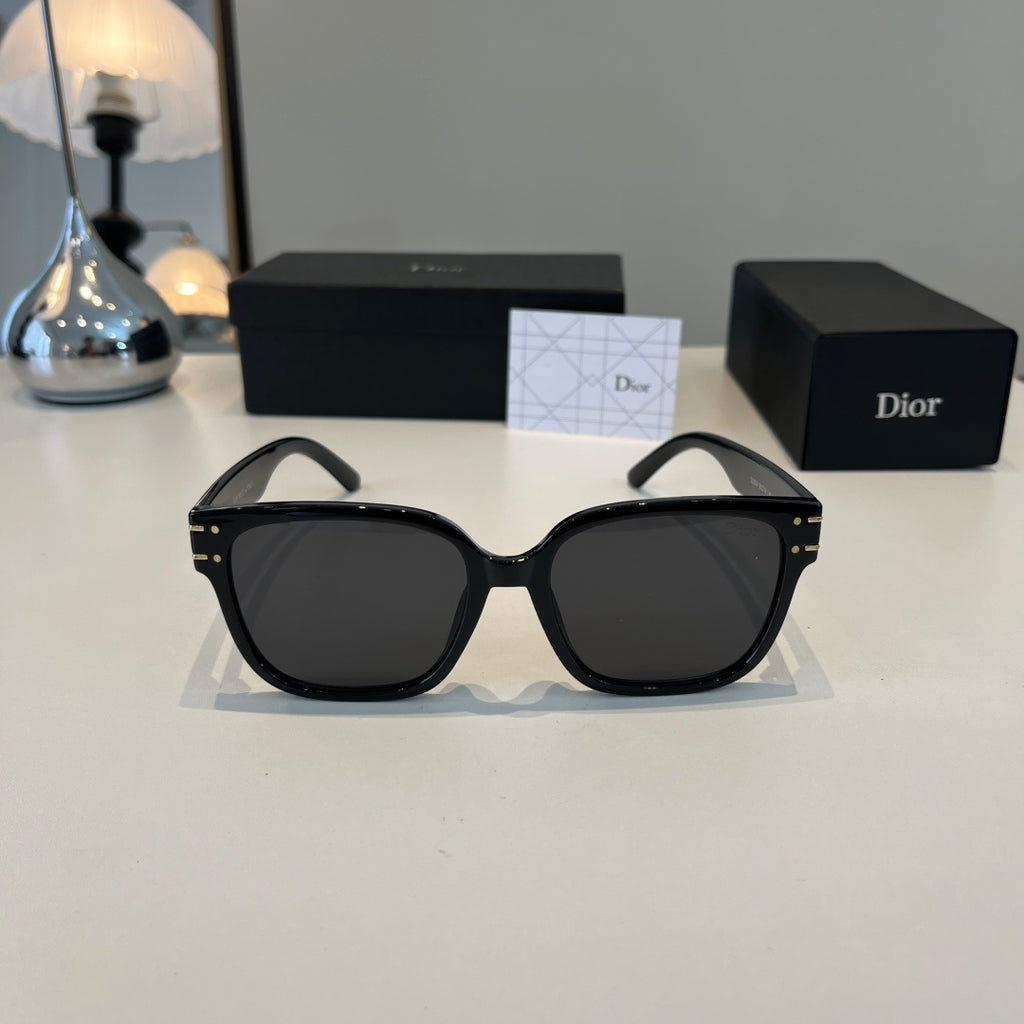 Dior Fashion Black Lens Sunglasses for Men & Women - 486809 - detail image 2