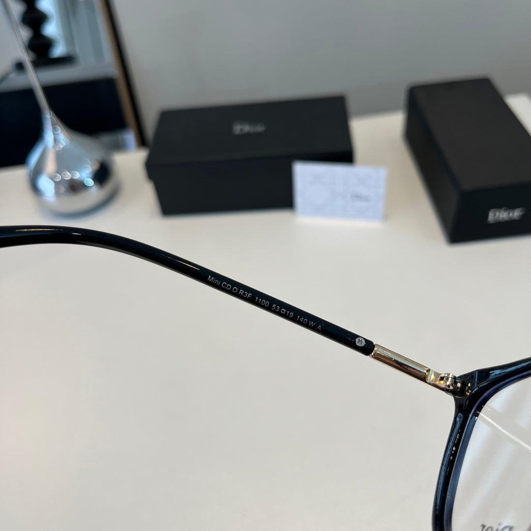 Dior Fashion Silver Lens Sunglasses for Men & Women - 486812 - detail image 9