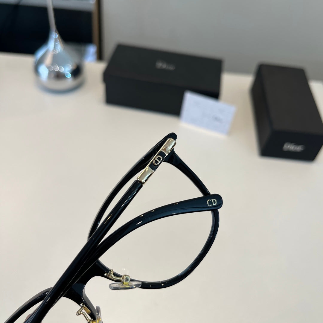 Dior Fashion Silver Lens Sunglasses for Men & Women - 486812 - detail image 7