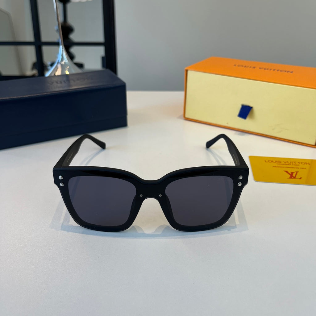 Louis Vuitton Fashion Black Lens Sunglasses for Men & Women - 158138 - detail image 2