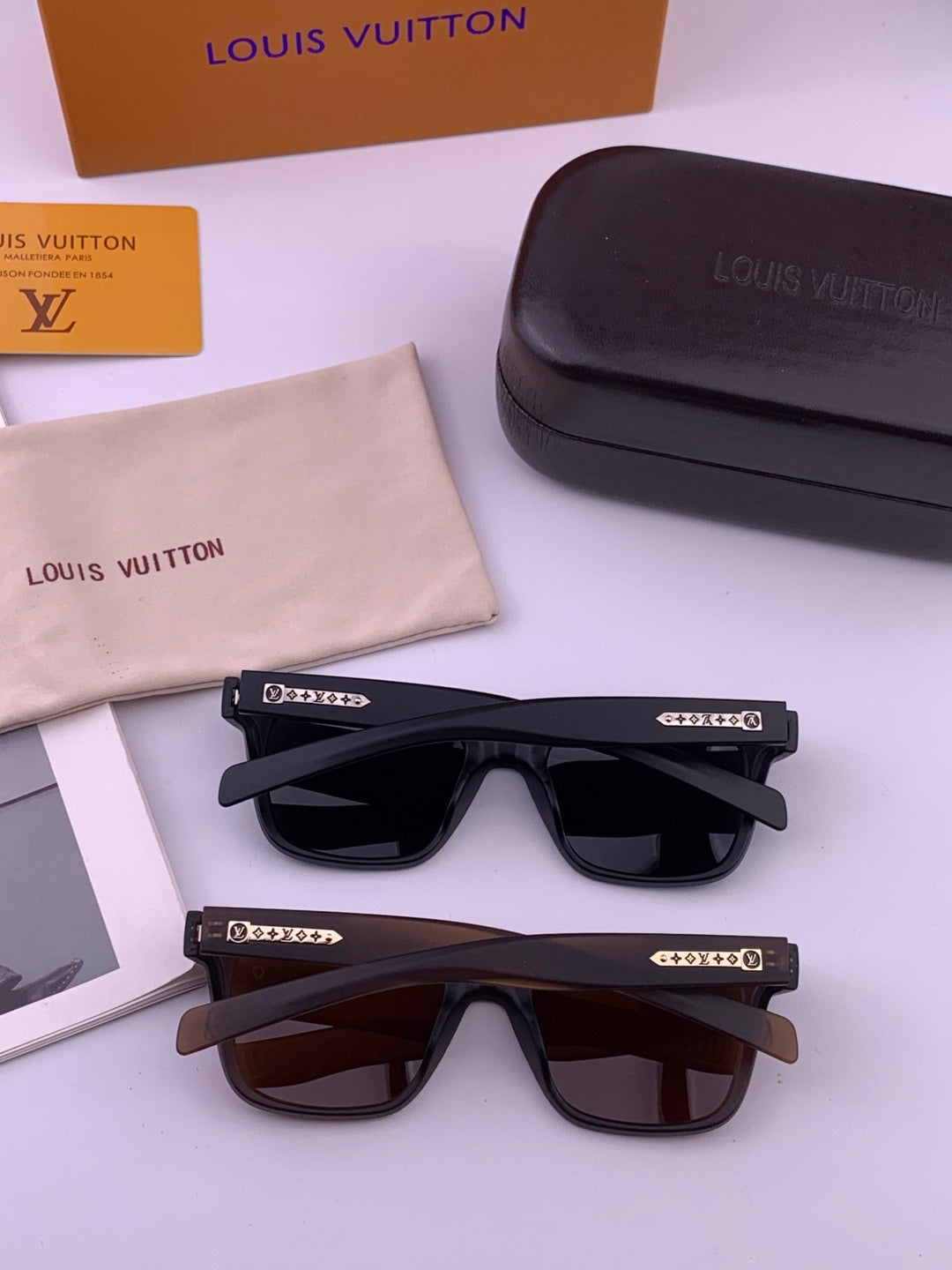 Louis Vuitton Fashion Black Lens Sunglasses for Men & Women - 997443 - detail image 6