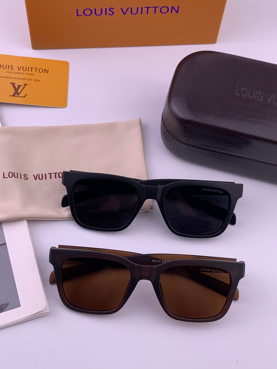 Louis Vuitton Fashion Black Lens Sunglasses for Men & Women - 997443 - detail image 7