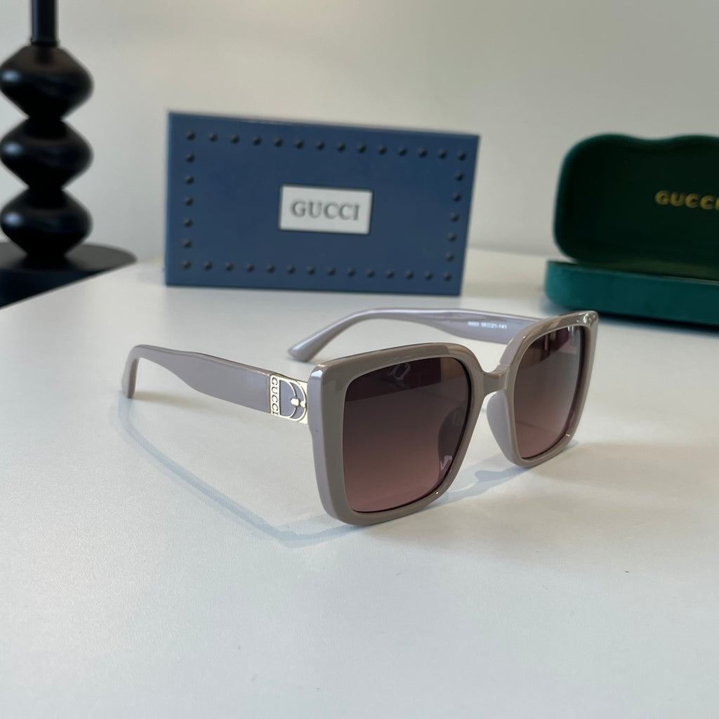 Gucci Fashion Silver Lens Sunglasses for Men & Women - 371491