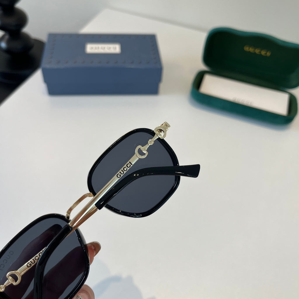 Gucci Oversized Silver Lens Sunglasses for Women - 371494 - detail image 6
