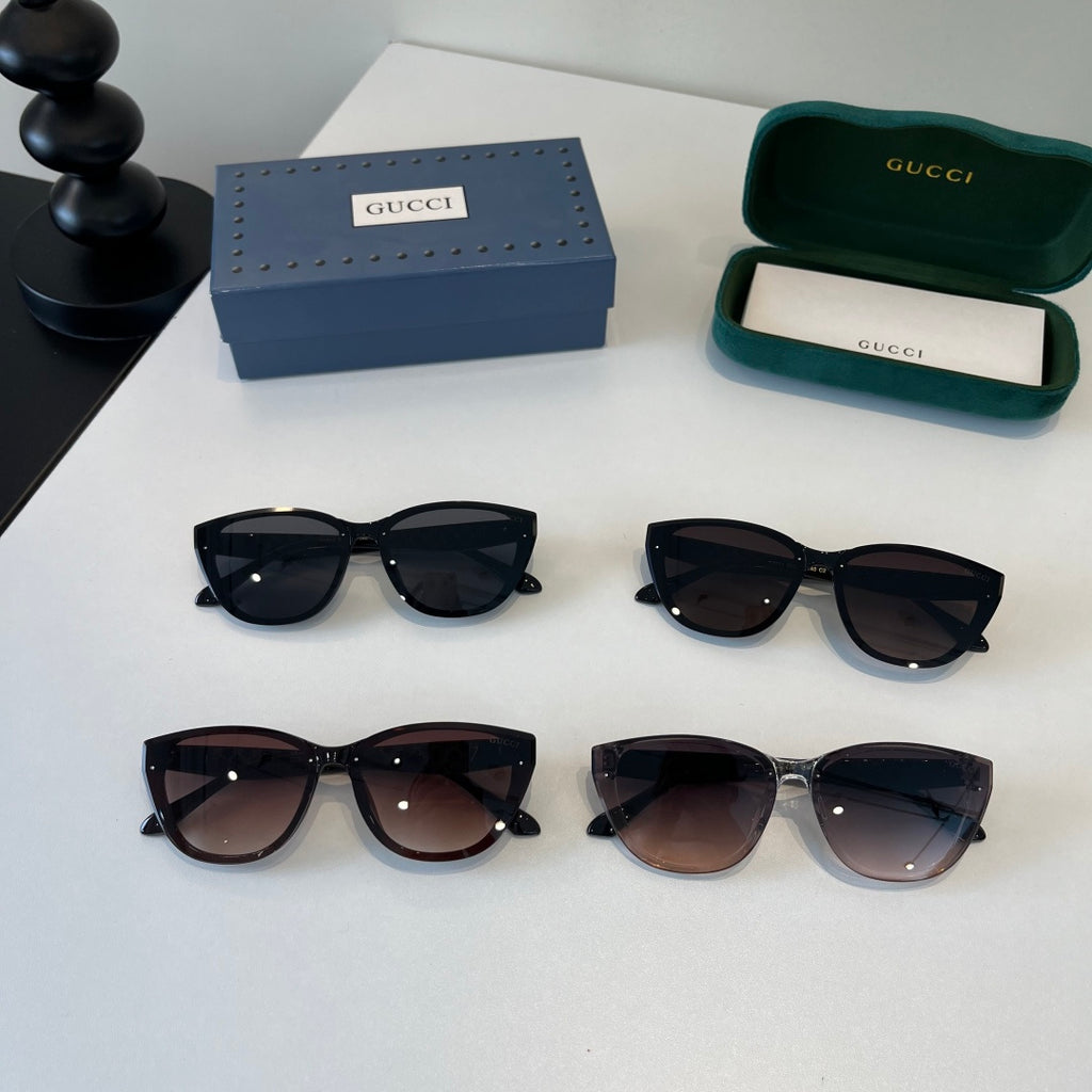 Gucci Oversized Silver Lens Sunglasses for Women - 132256 - detail image 10