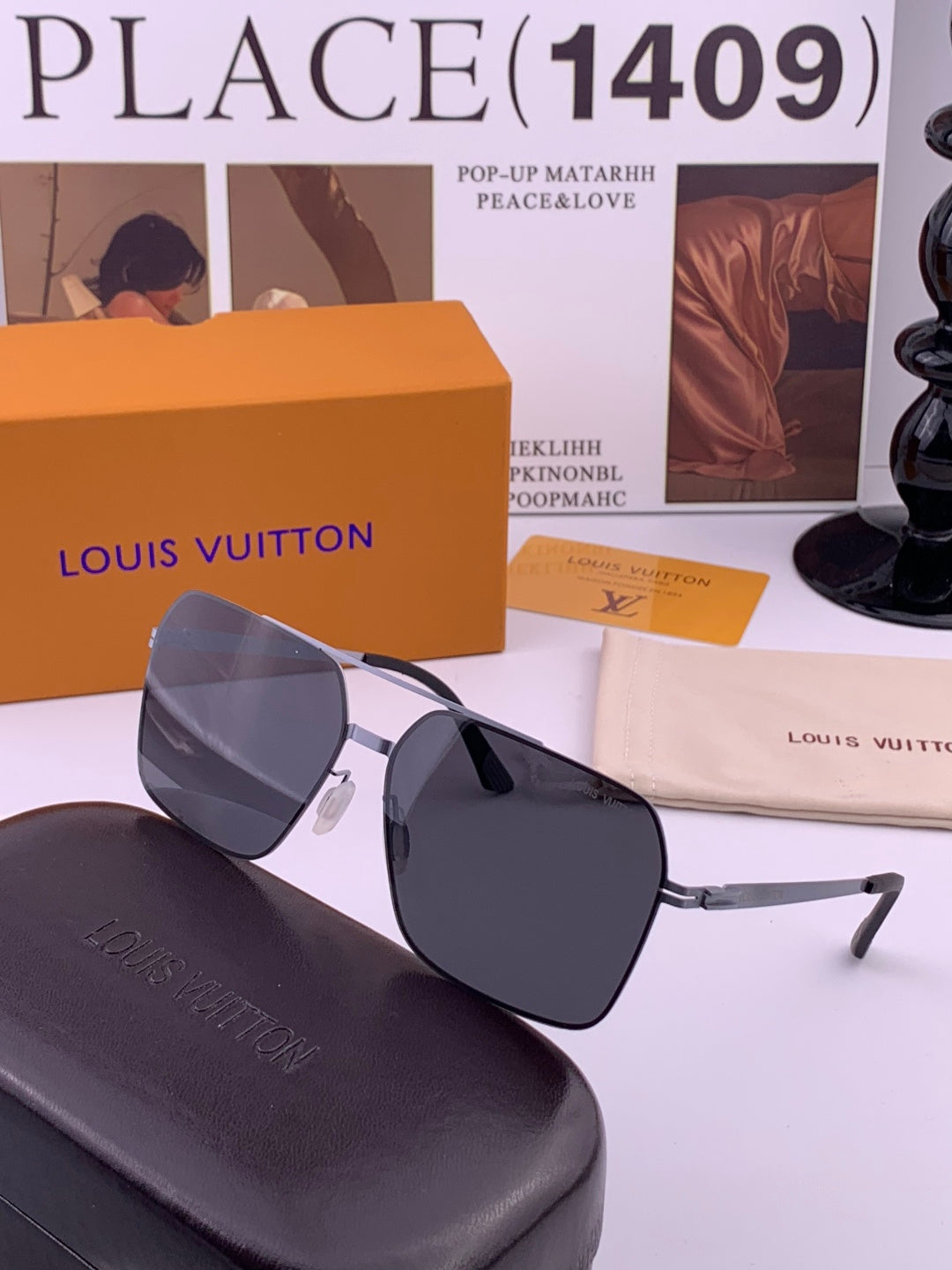 Louis Vuitton L3514 Fashion Black Lens Sunglasses for Men & Women - detail image 5