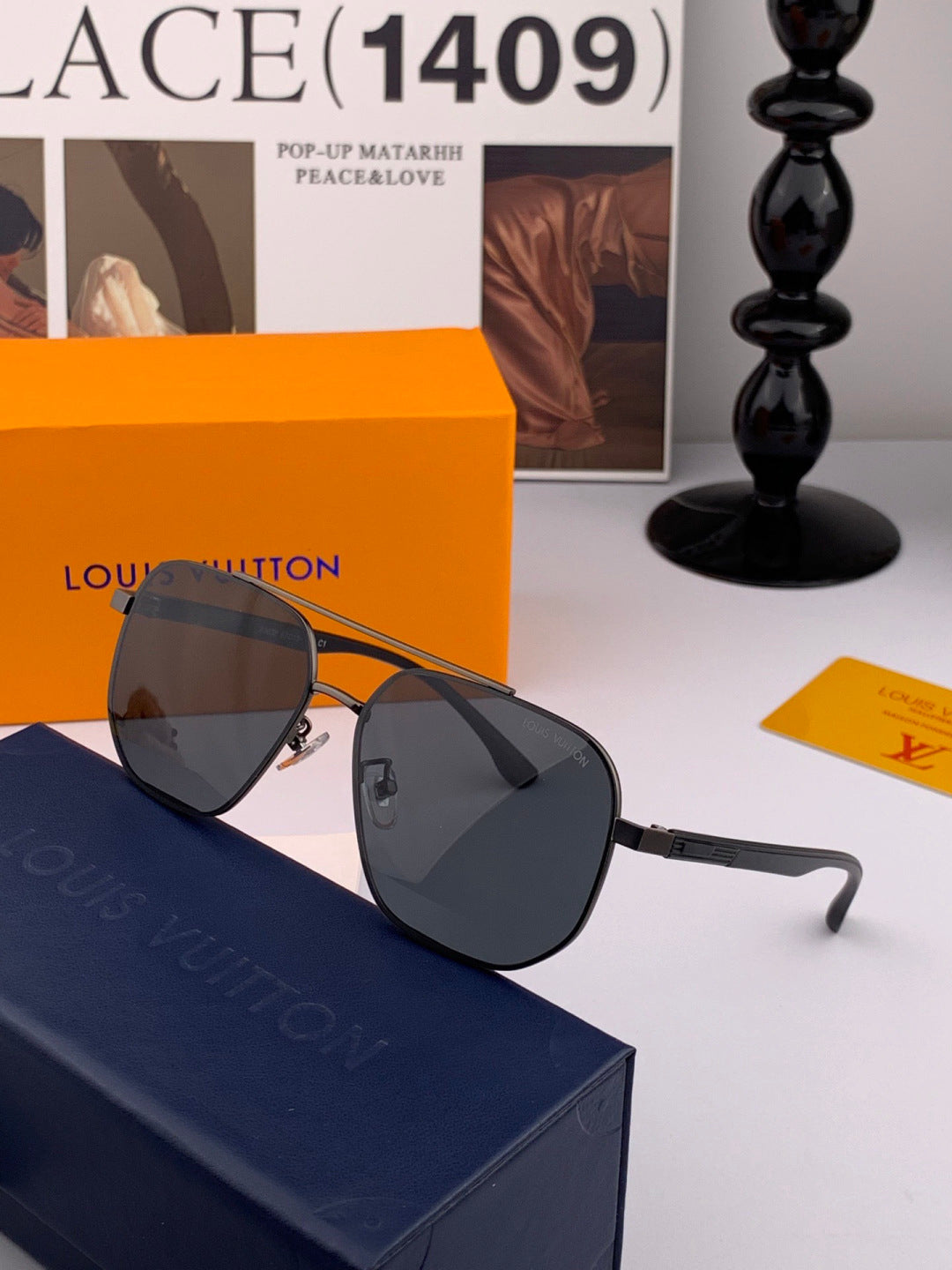 Louis Vuitton L88903 Polarized Aviator Gold Lens Sunglasses for Men - 158167 - detail image 3