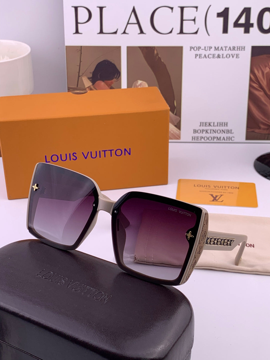 Louis Vuitton Fashion Gold Lens Sunglasses for Men & Women - 158168 - detail image 2