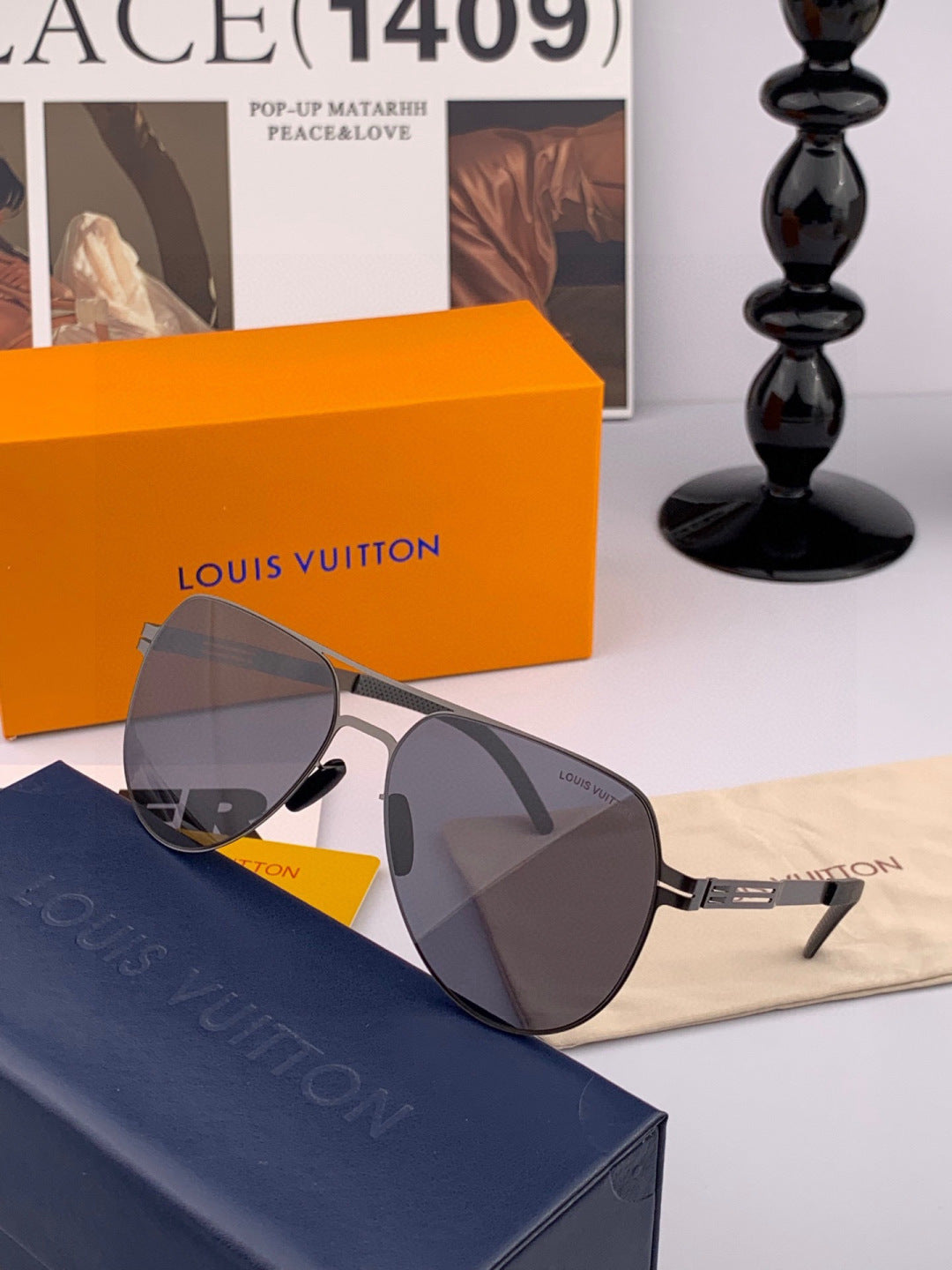 Louis Vuitton L186 Fashion Gold Lens Sunglasses for Men & Women - detail image 4