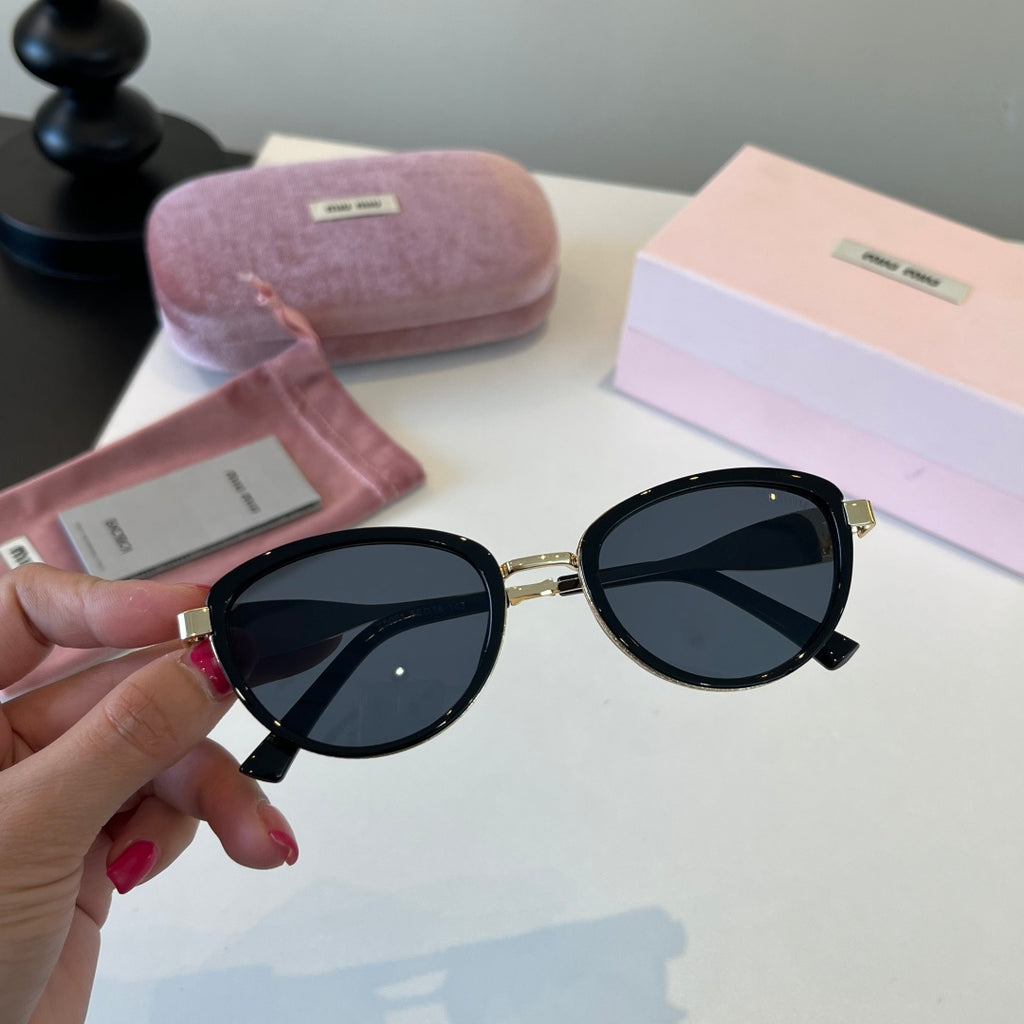 Miu Miu Fashion Silver Lens Sunglasses for Men & Women - 372378 - detail image 4