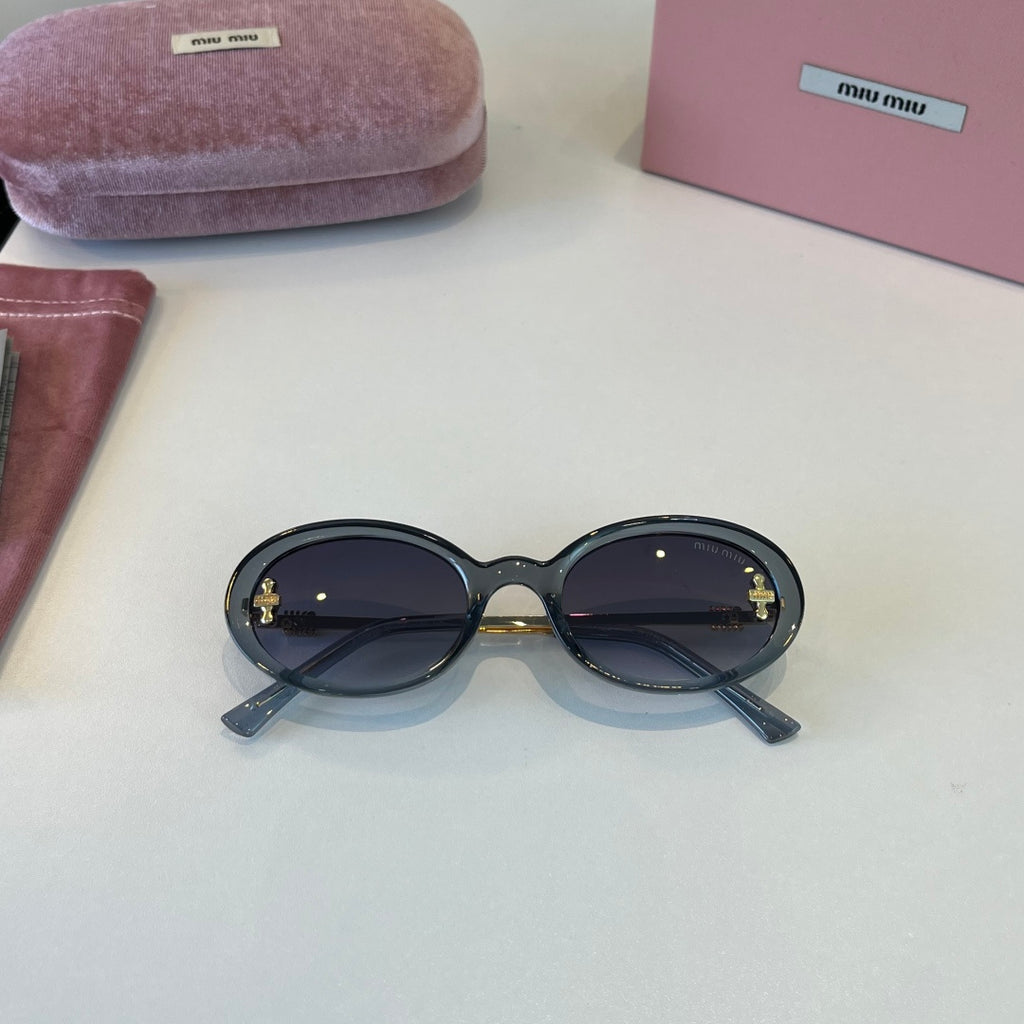 Miu Miu Fashion Silver Lens Sunglasses for Men & Women - 416166 - detail image 4