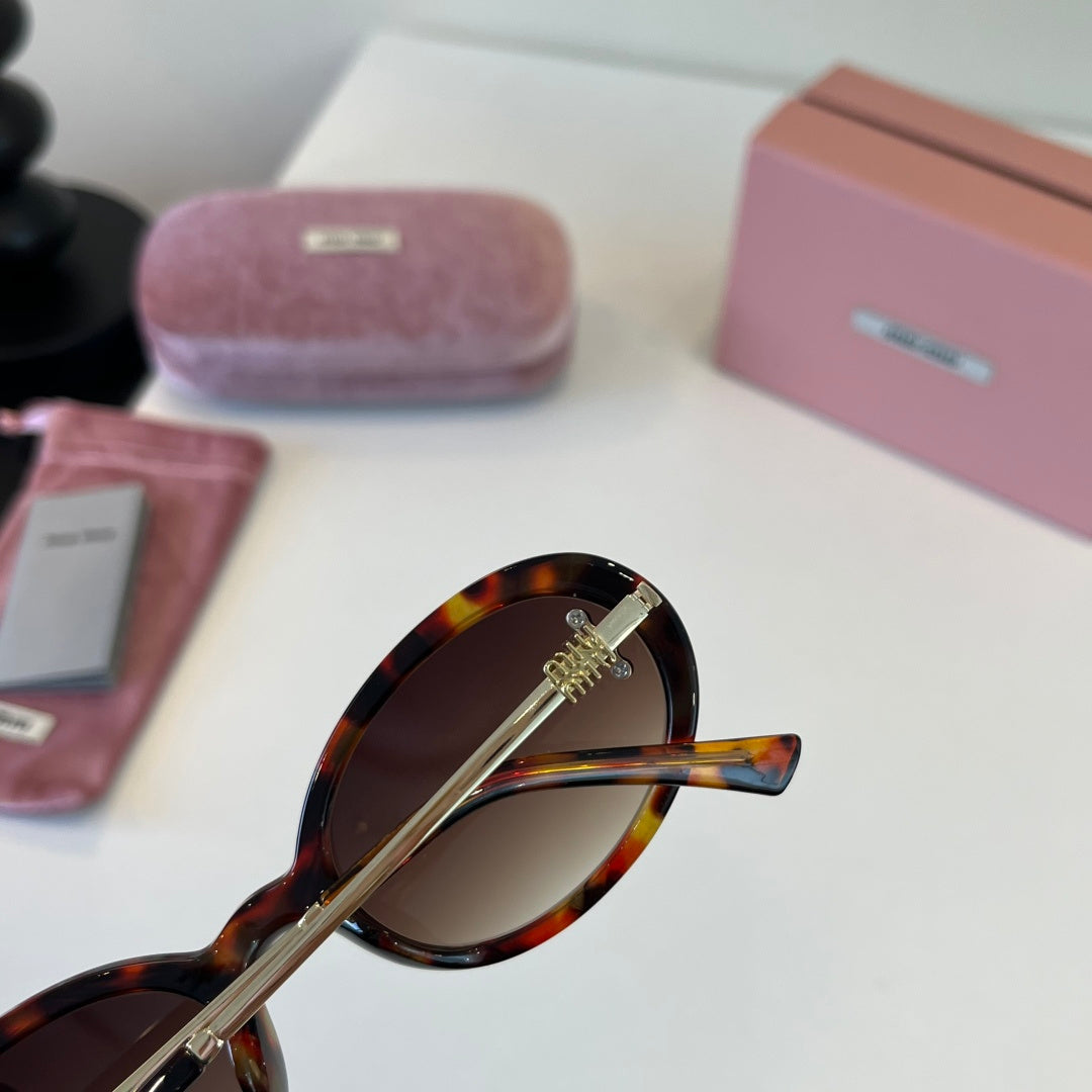 Miu Miu Fashion Silver Lens Sunglasses for Men & Women - 372417 - detail image 5