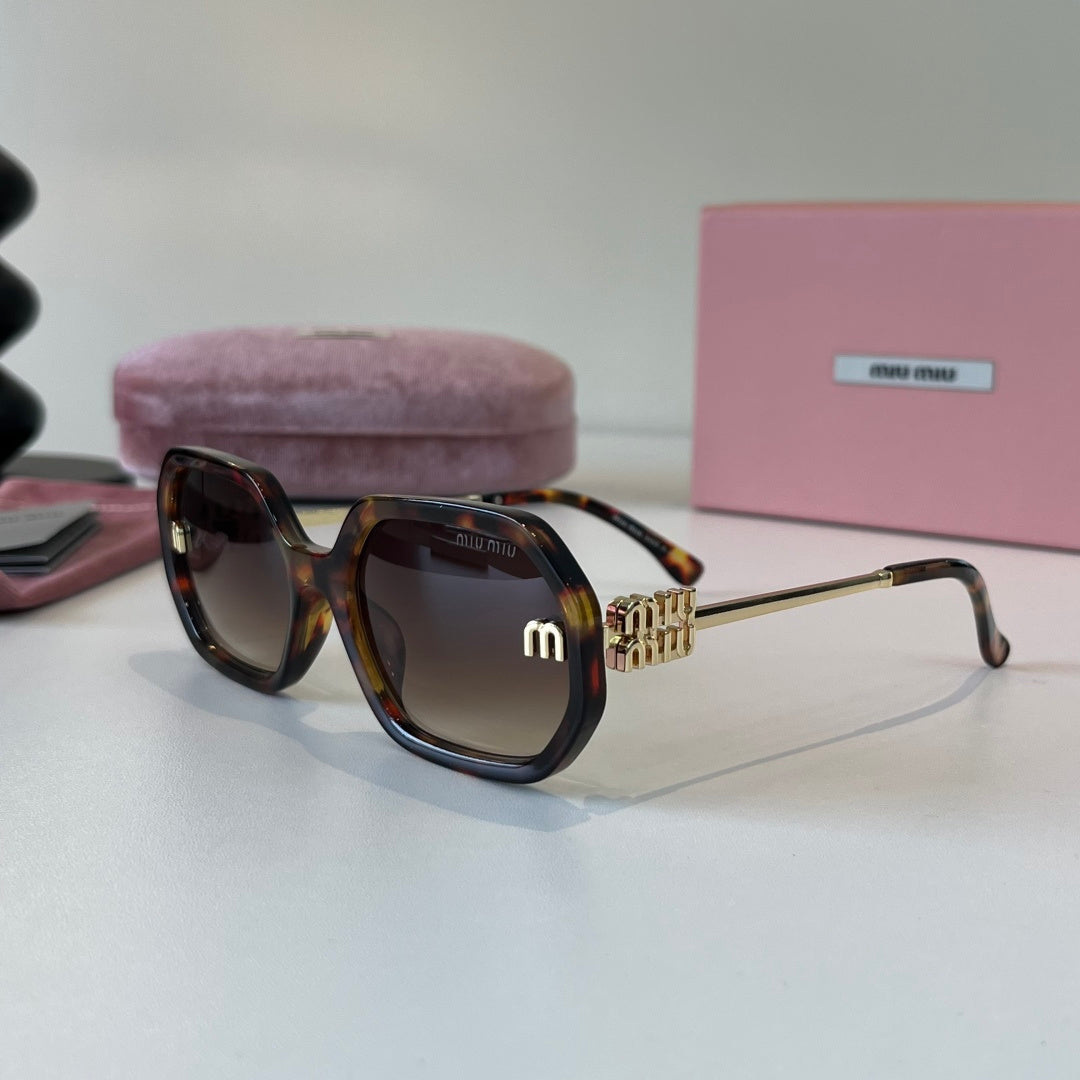 Miu Miu Fashion Red Lens Sunglasses for Men & Women - 449800 - detail image 3