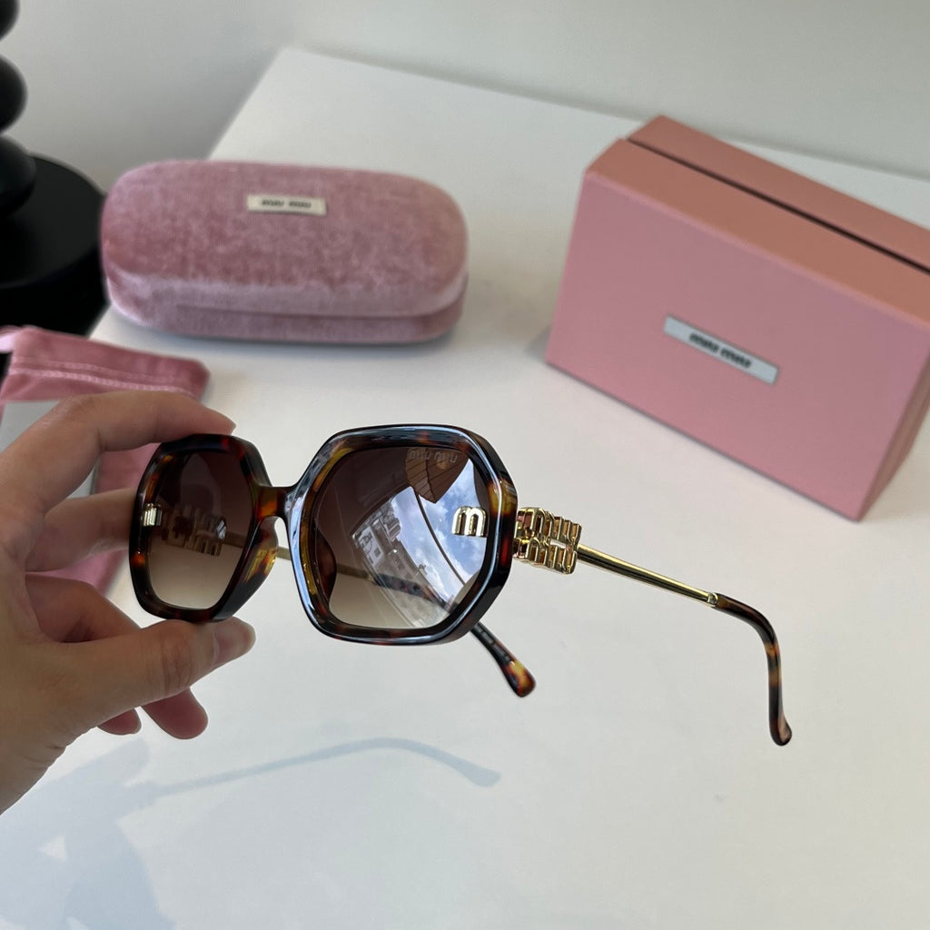 Miu Miu Fashion Red Lens Sunglasses for Men & Women - 449800 - detail image 4