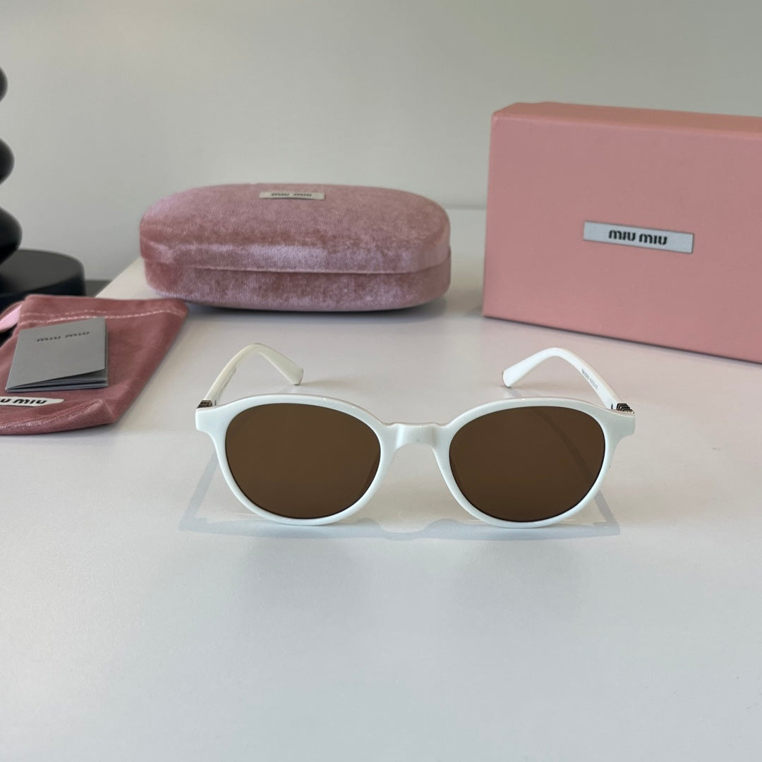 Miu Miu Fashion Silver Lens Sunglasses for Men & Women - 416178 - detail image 2
