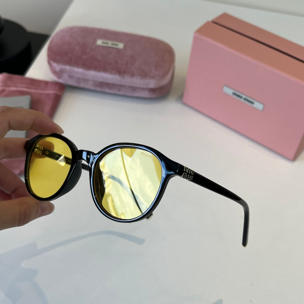 Miu Miu Fashion Gold Lens Sunglasses for Men & Women - 416179 - detail image 4