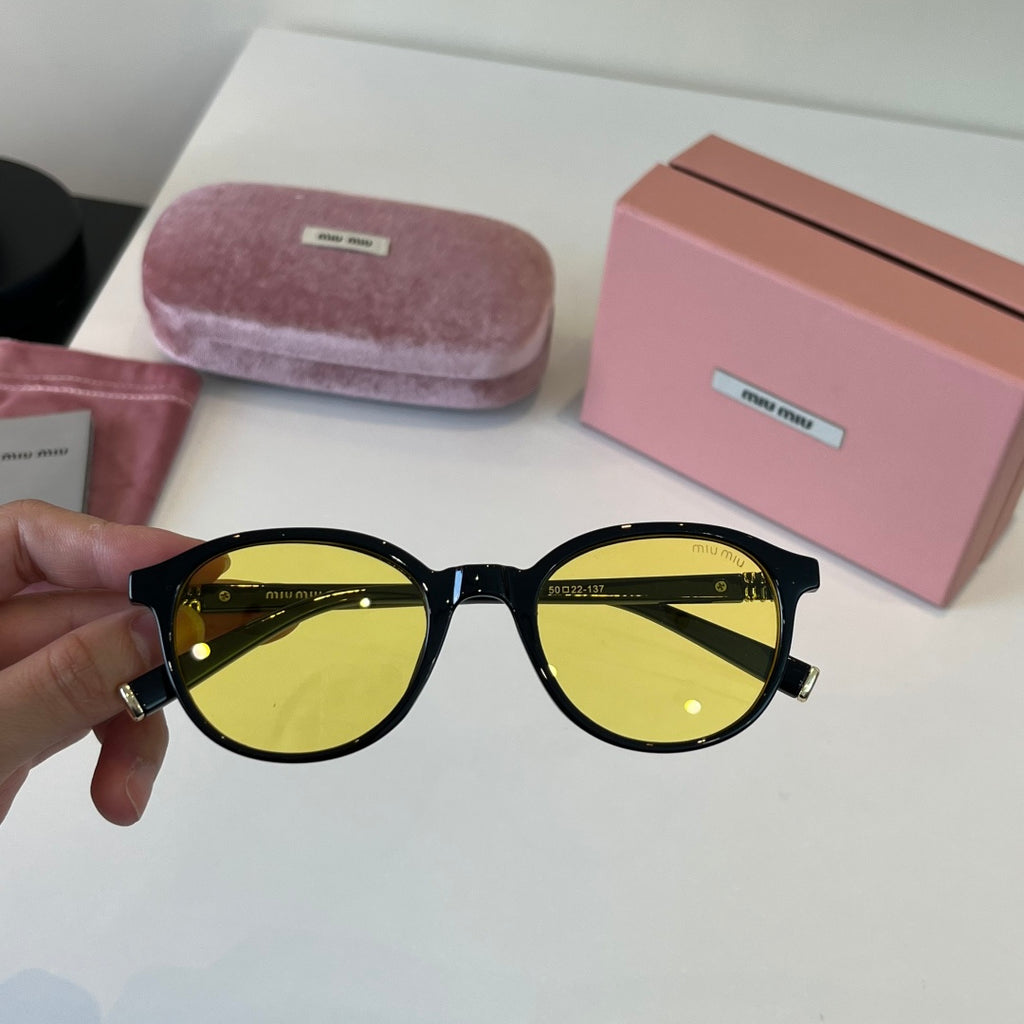 Miu Miu Fashion Gold Lens Sunglasses for Men & Women - 449804 - detail image 6